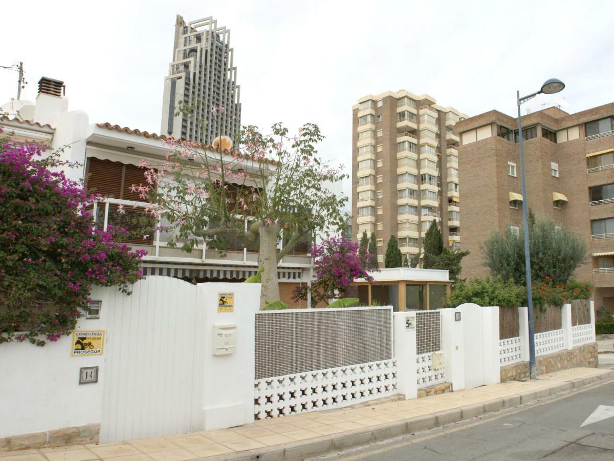 Chalet Aviles Villa Benidorm Eksteriør bilde